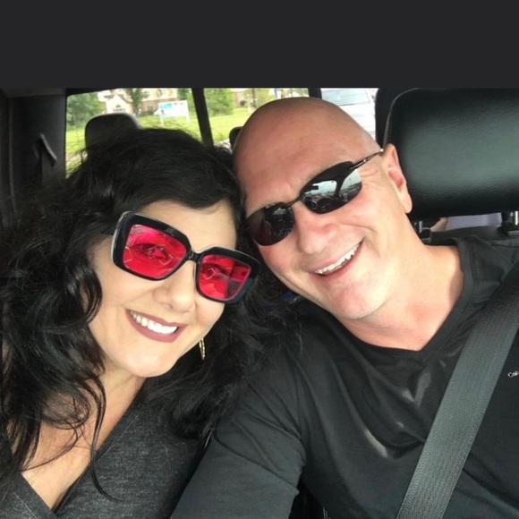 Meet your Posher, Stacy - Picture 10 of 16